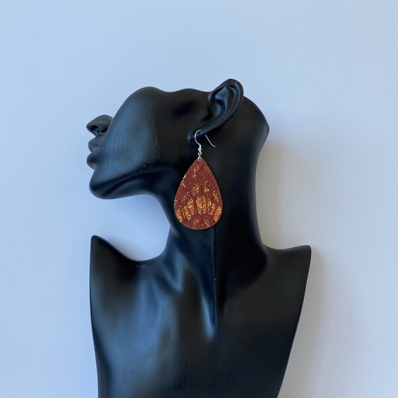Lacy Tear Drop Earrings - Cognac - Picture 2 of 2